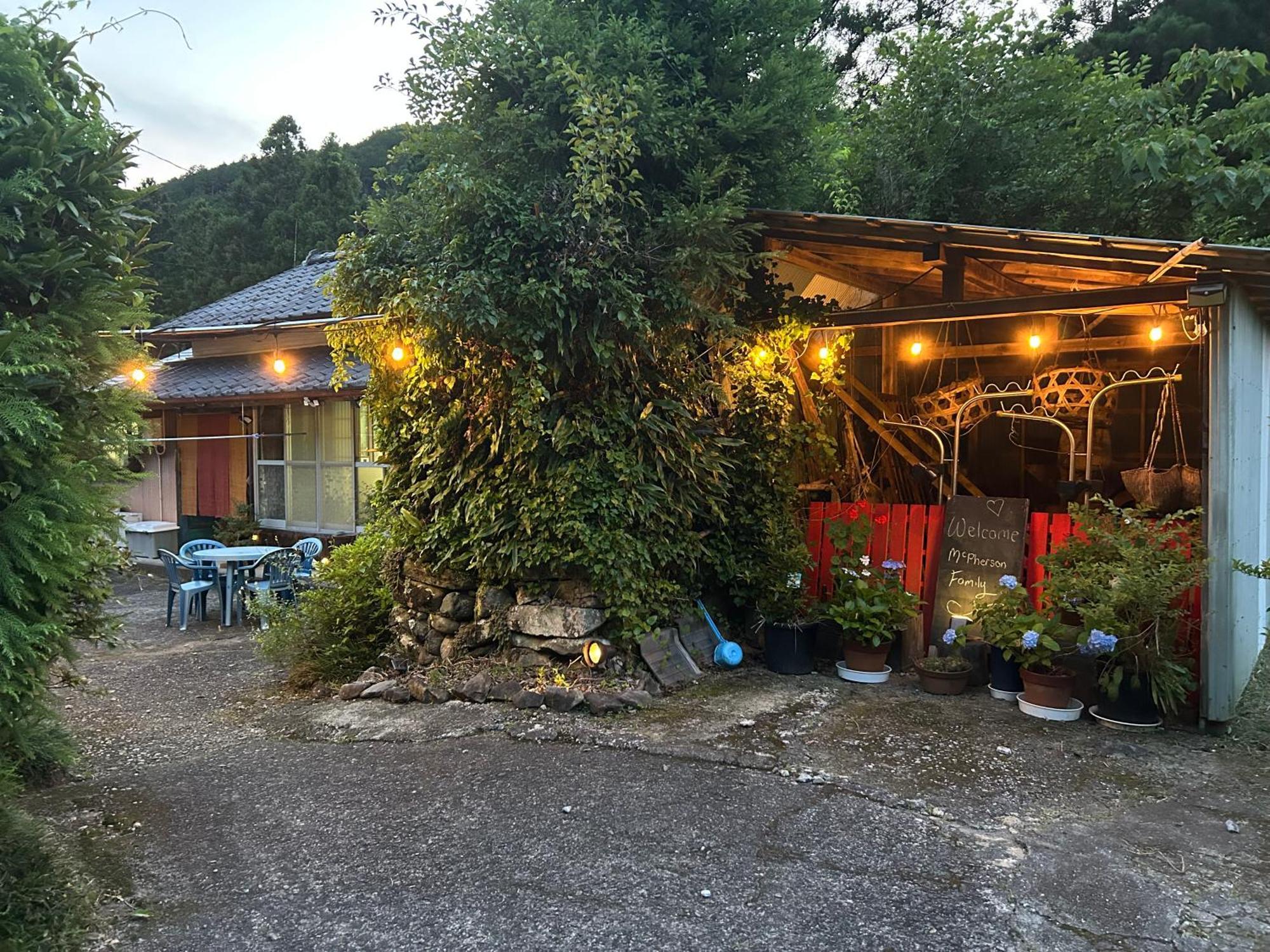 River, Mountain Retreat At 四万十accommodation *